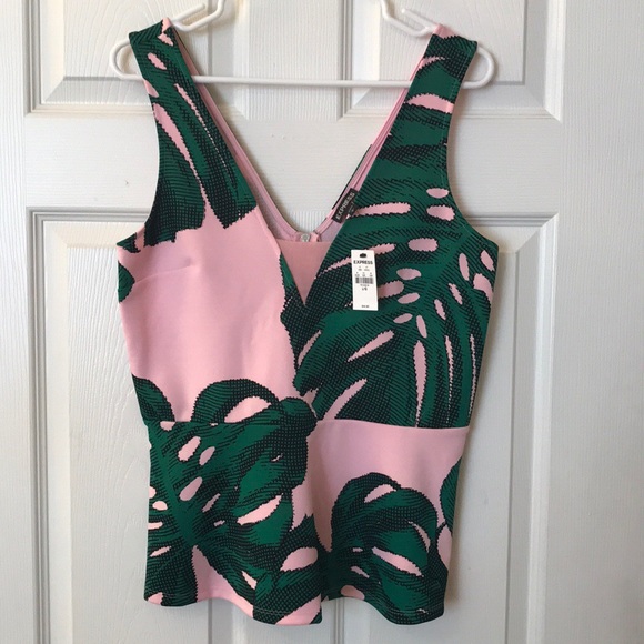 Express Tops - Express tropical peplum top